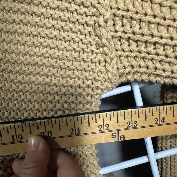 Free People Cable Knit Sweater Tan Oversized Long Sleeve Women's Size M cozy - Picture 6 of 7